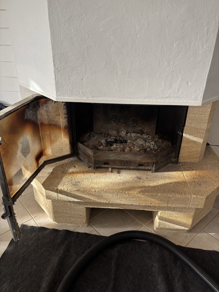 Nettoyage de foyer et ramonage à Caen
